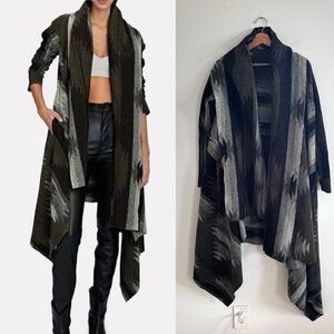 Norma Kamali Soutwestern Shawl collar green gray bonded coat size Small